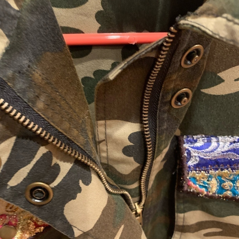 Beautiful stories camo military embellished jacket size S - Picture 9 of 12